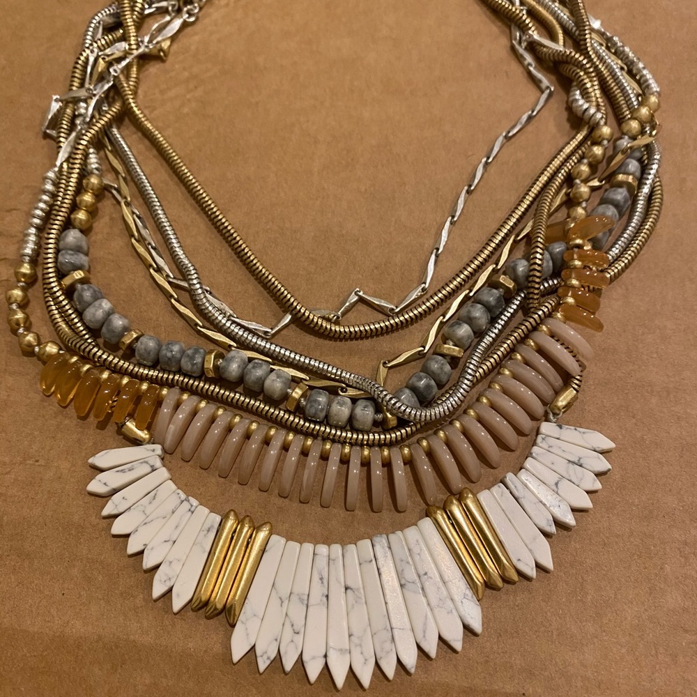 Stella & Dot 5 in 1 versatile statement necklace